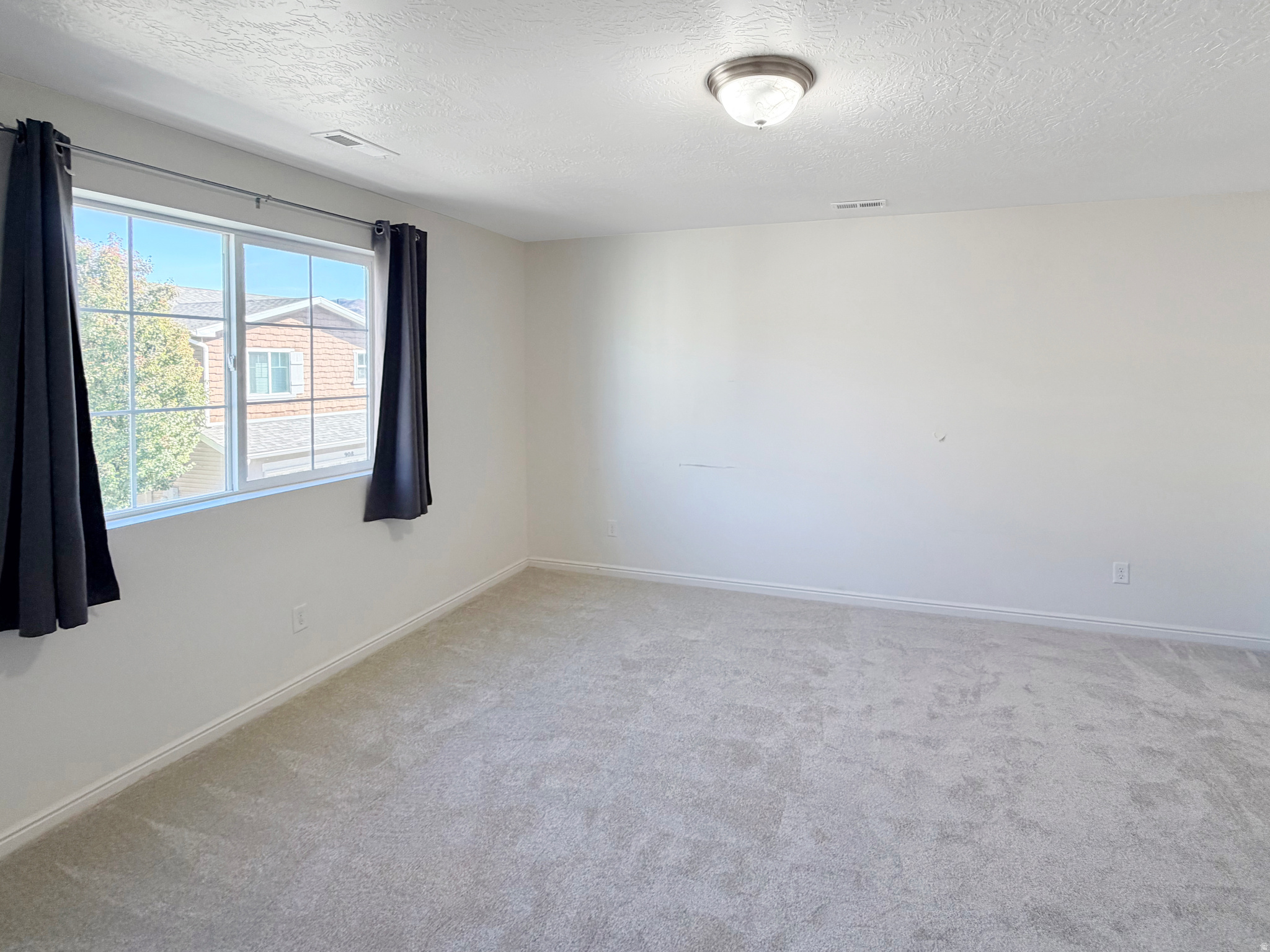 FOXBORO NORTH STONEHAVEN - Residential