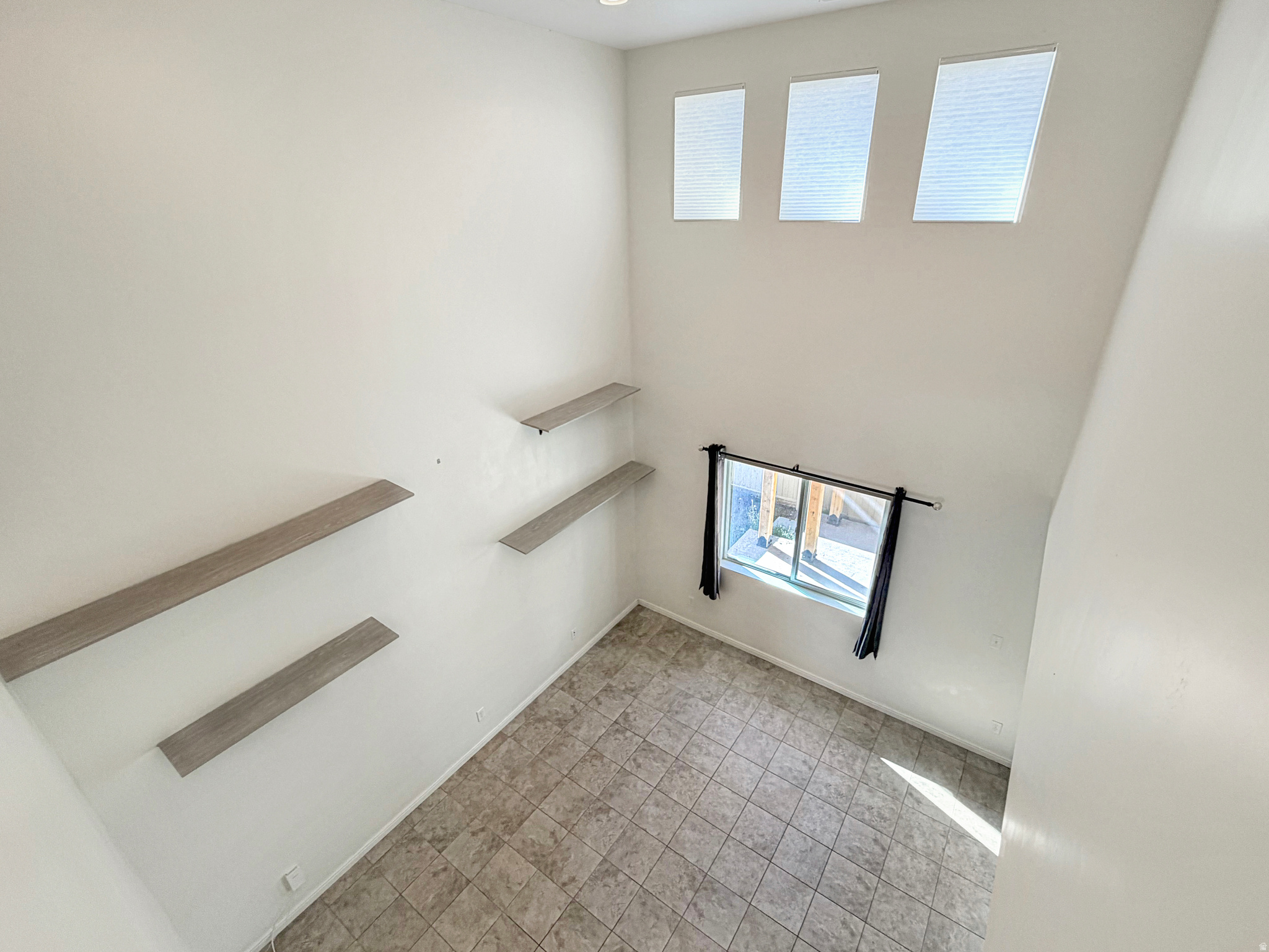 FOXBORO NORTH STONEHAVEN - Residential