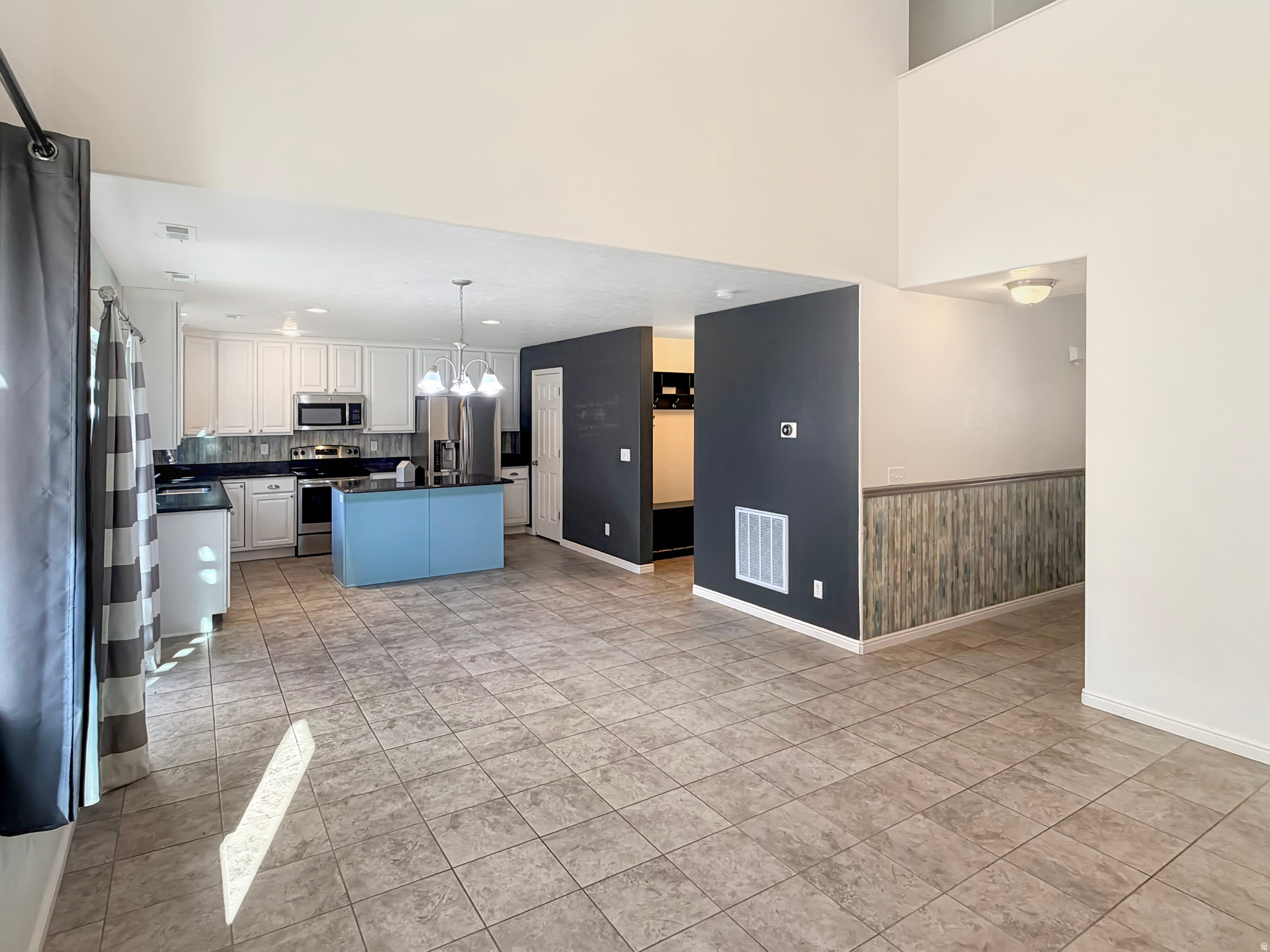 FOXBORO NORTH STONEHAVEN - Residential