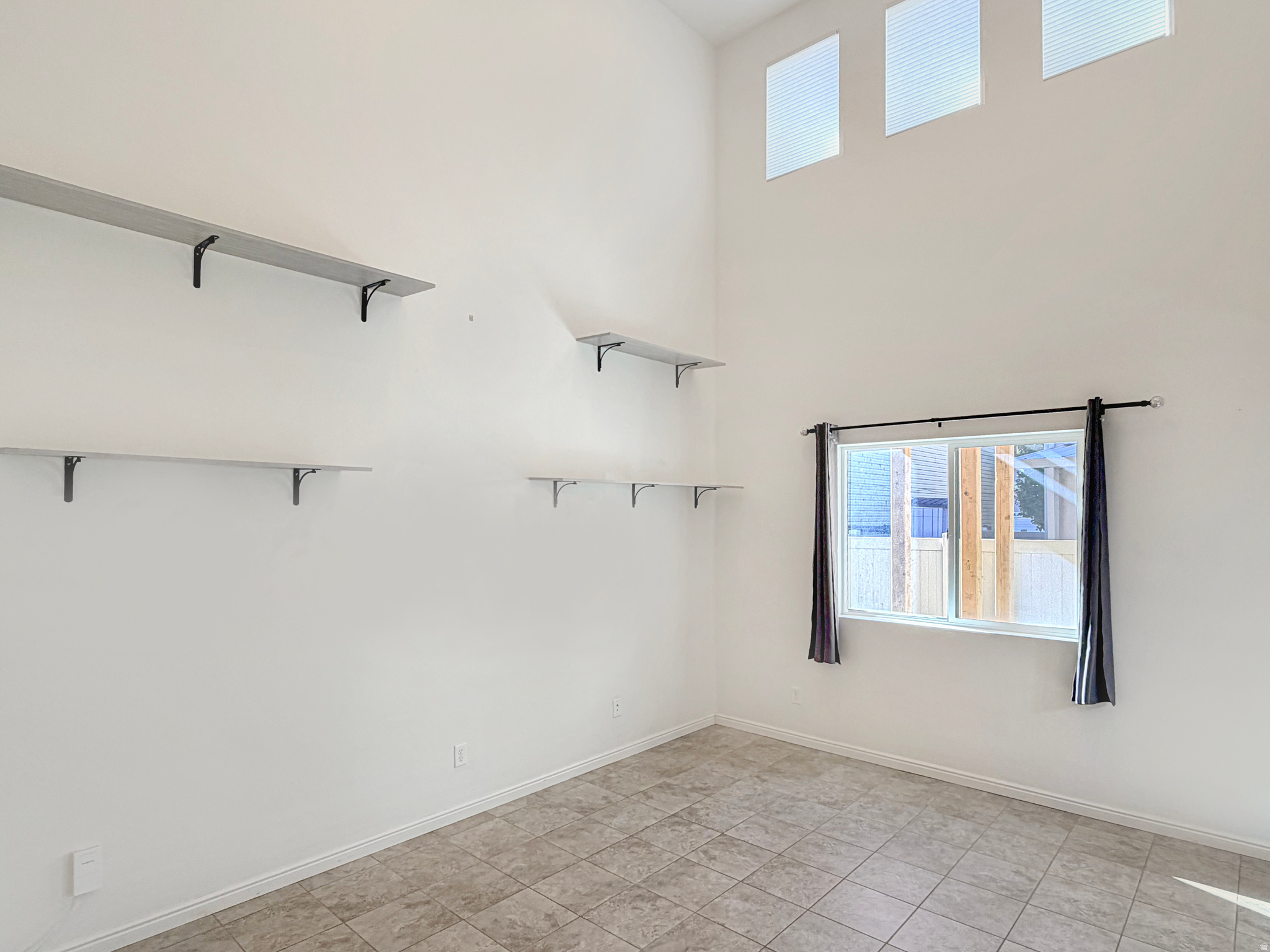 FOXBORO NORTH STONEHAVEN - Residential