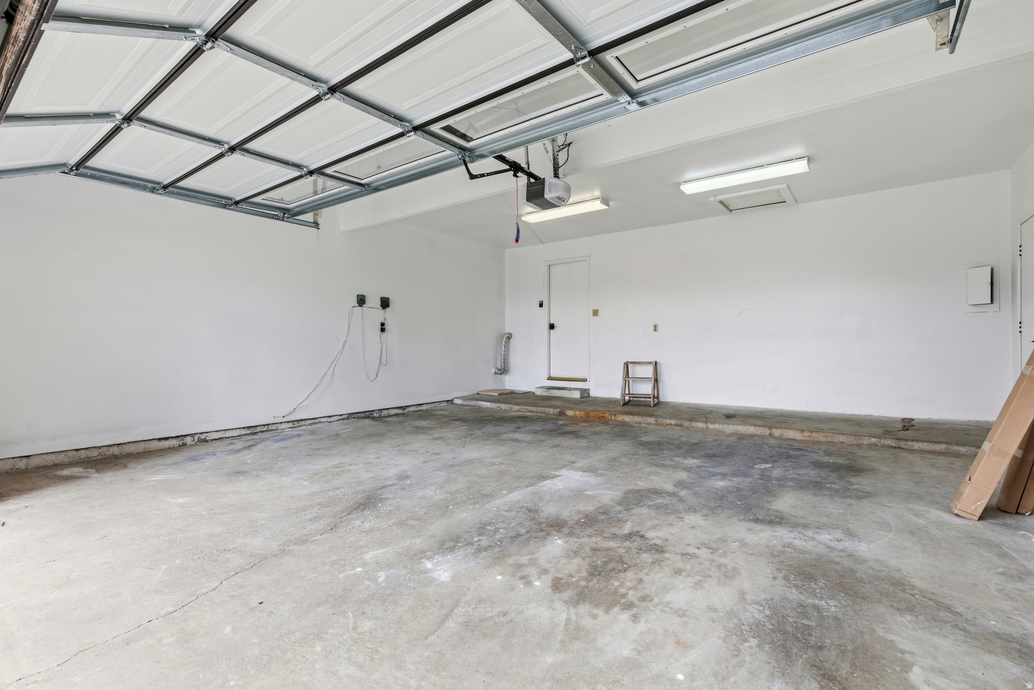 HIDDEN OAK ESTATES - Residential