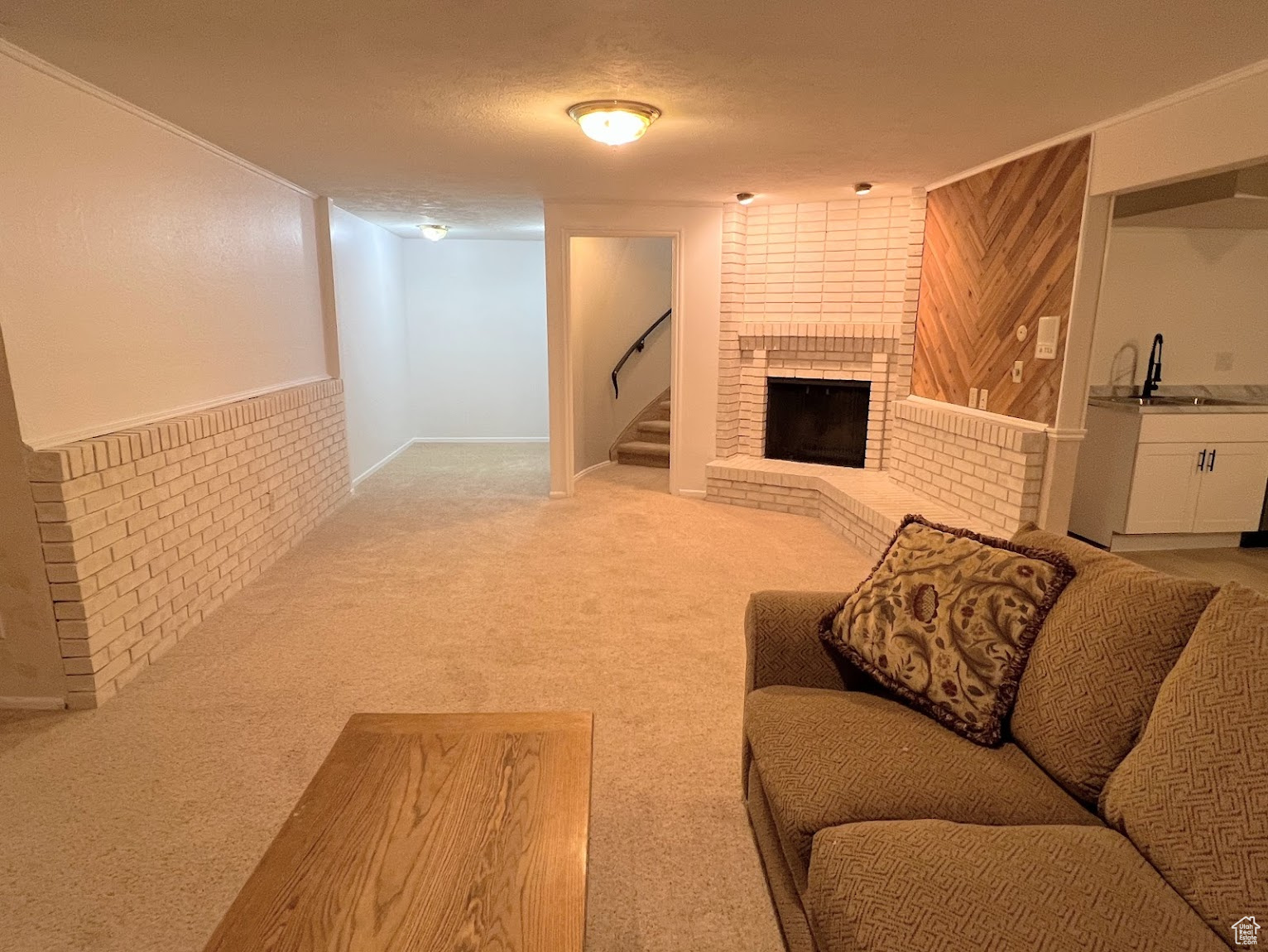 HIDDEN OAK ESTATES - Residential