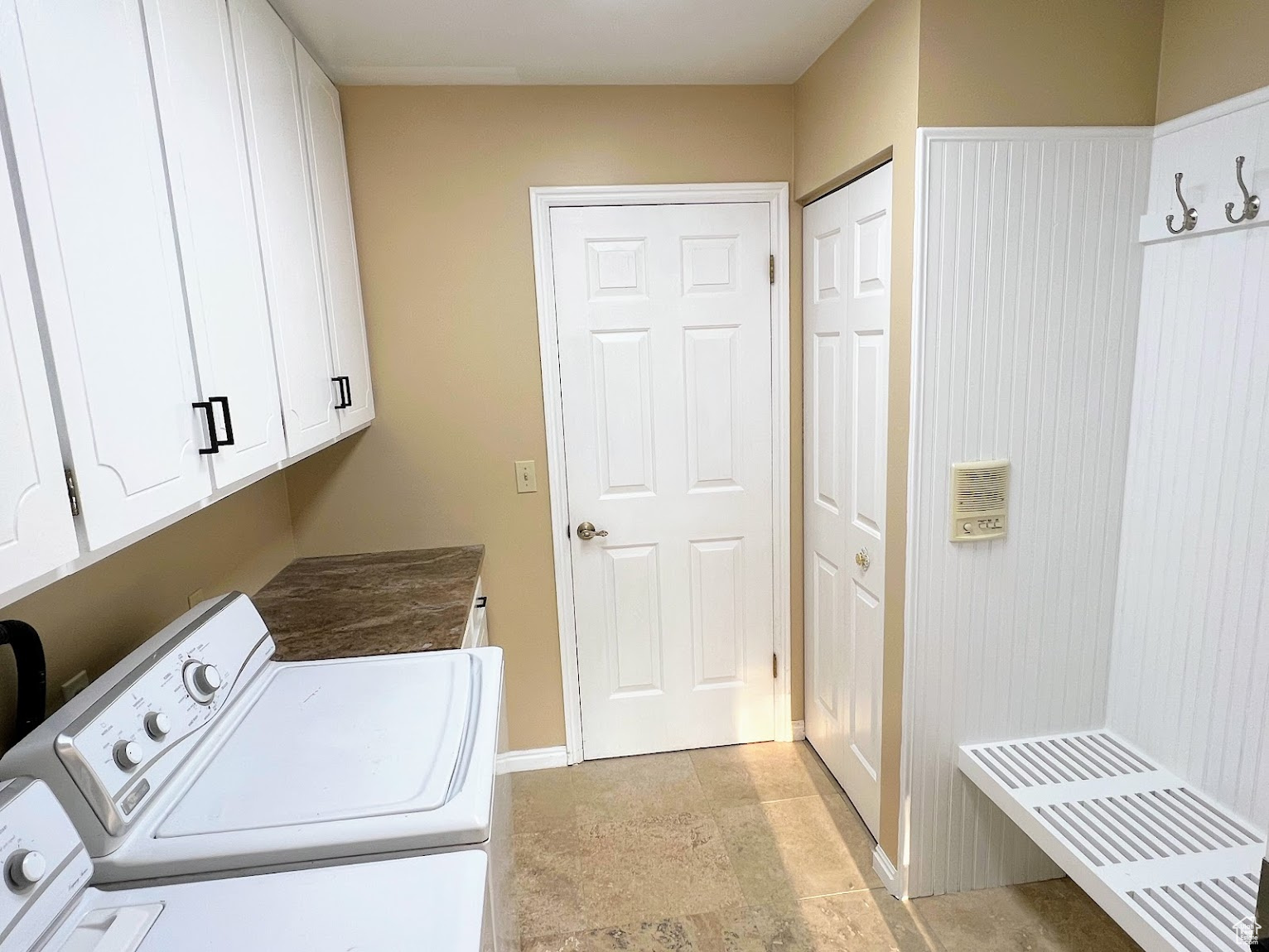 HIDDEN OAK ESTATES - Residential