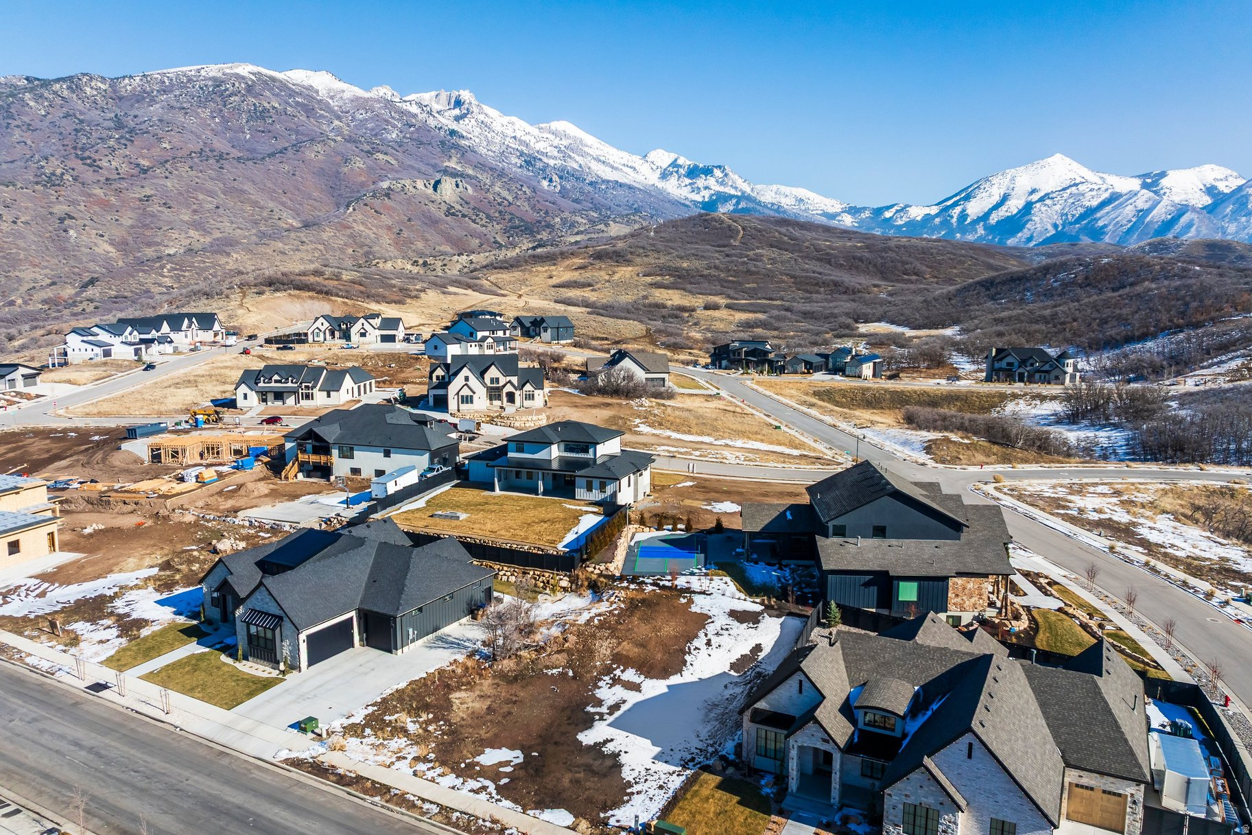 LONE-PEAK CANYON - Land