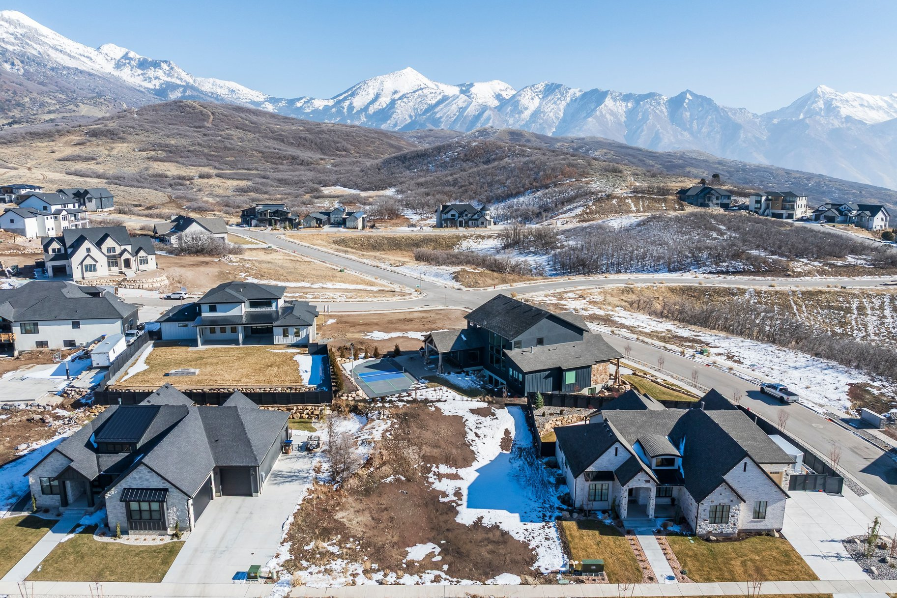 LONE-PEAK CANYON - Land
