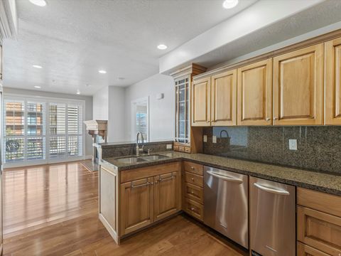 Tiny photo for 925 S DONNER WAY E #3400, Salt Lake City, UT 84108 (MLS # 2139176)