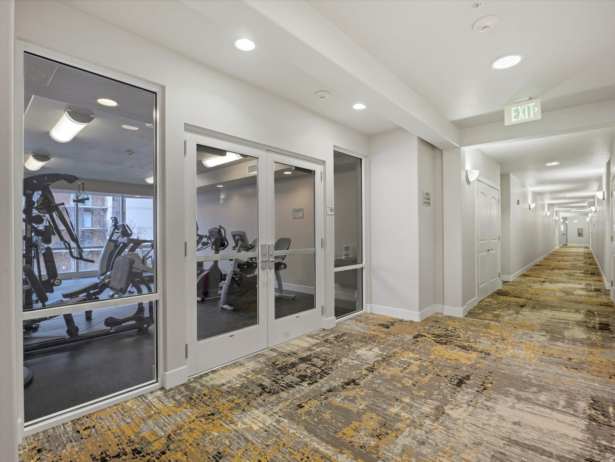 PRESIDENTIAL VILLAS - Residential