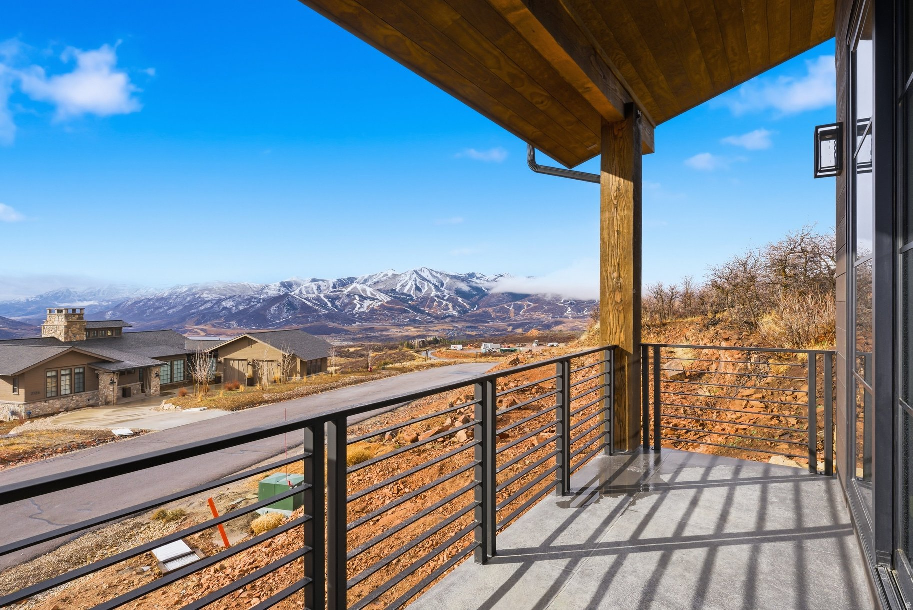 GOLDEN EAGLE - Residential