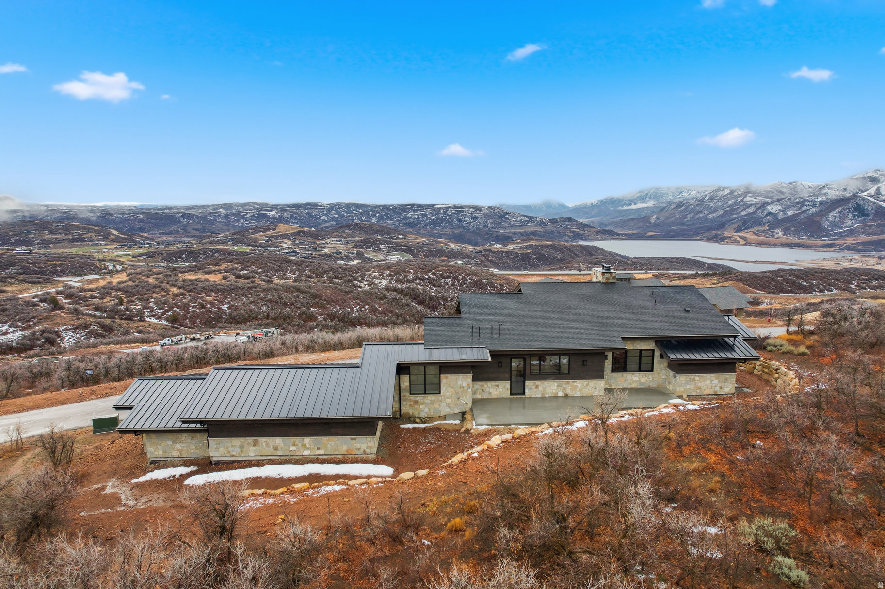 GOLDEN EAGLE - Residential