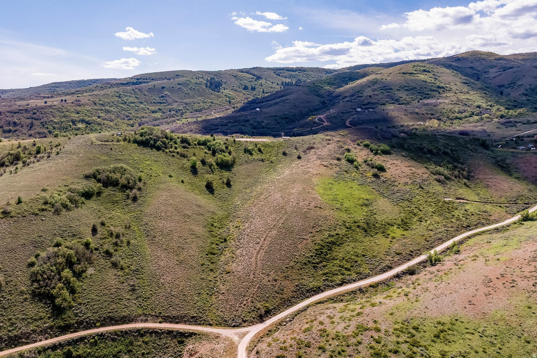 BEAVER CREEK ESTATES - Land