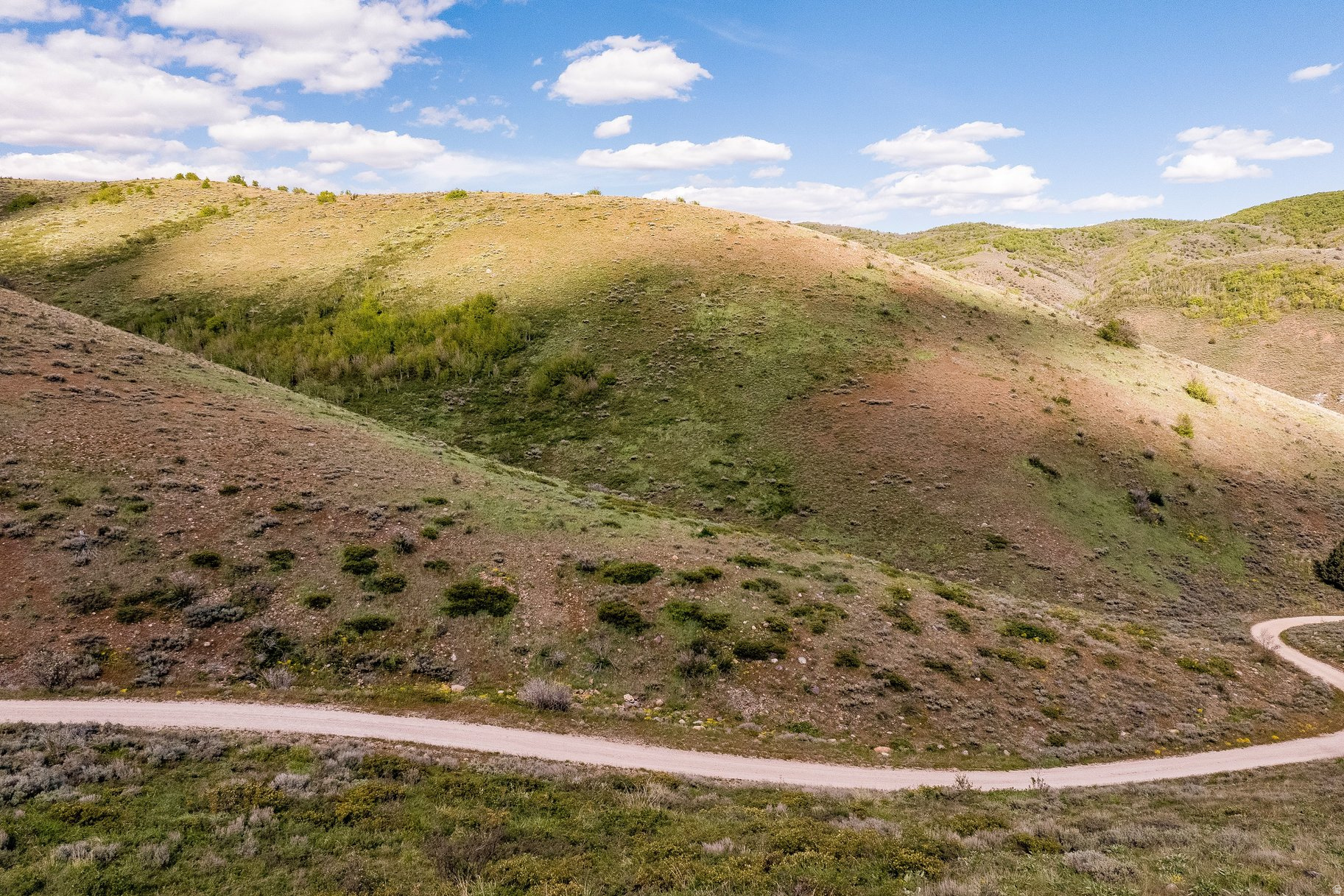 BEAVER CREEK ESTATES - Land