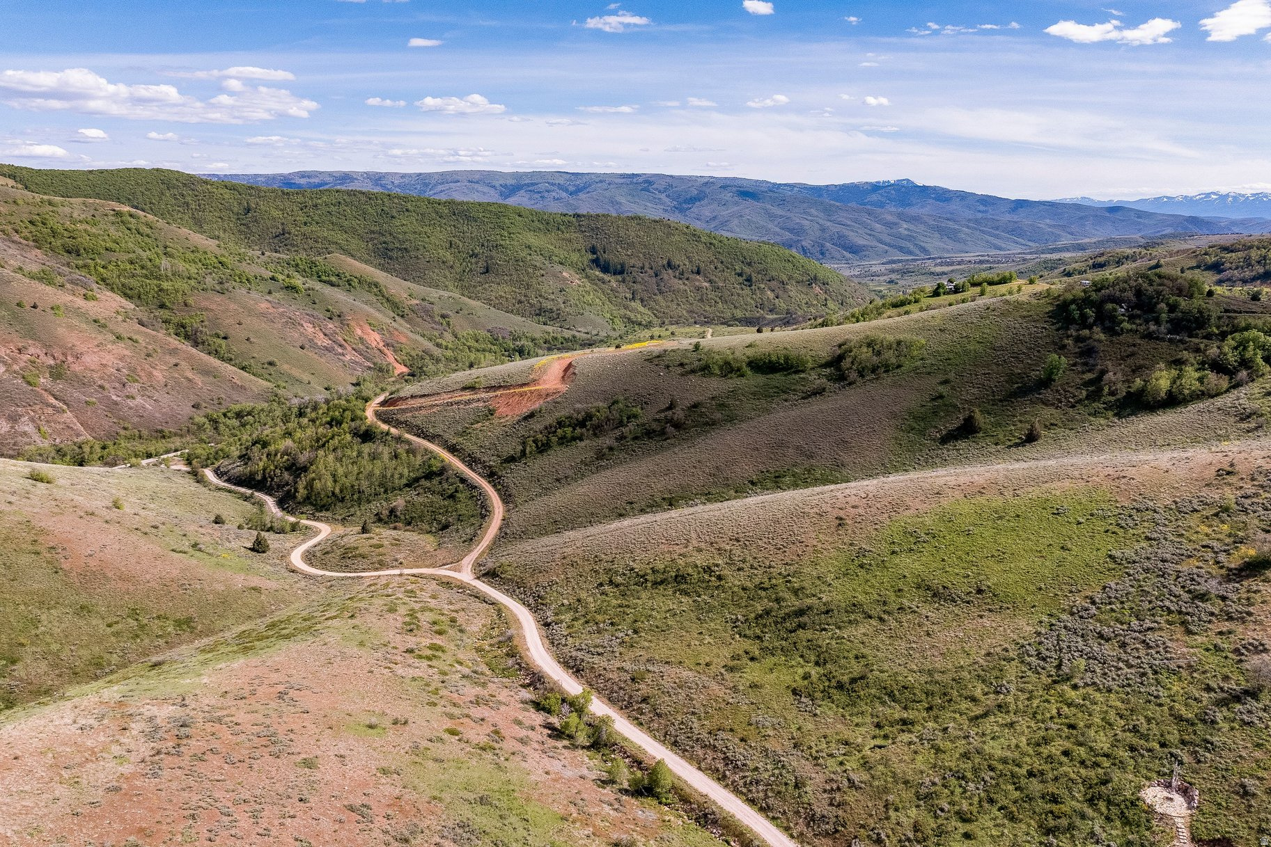 BEAVER CREEK ESTATES - Land