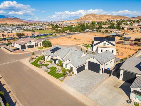 Tiny photo for 3147 S CORA DR, Washington, UT 84780 (MLS # 2190192)