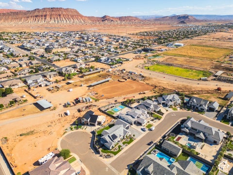 Tiny photo for 3147 S CORA DR, Washington, UT 84780 (MLS # 2190192)