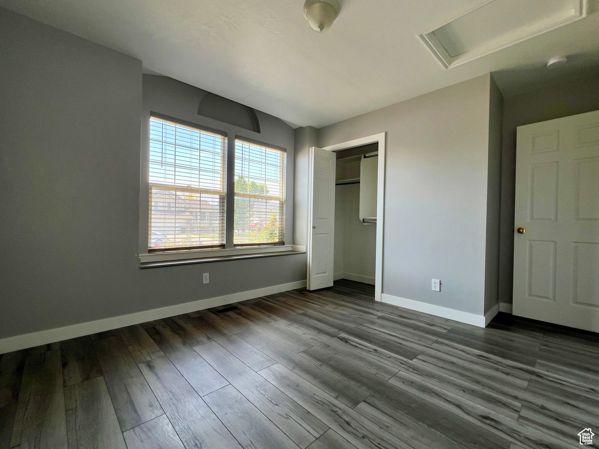 CENTURY PARK - Residential