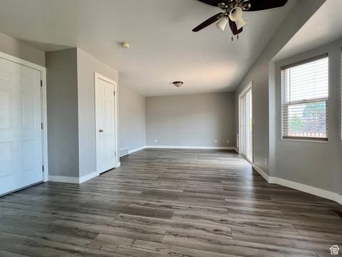Tiny photo for 1174 W 1580 N, Clinton, UT 84015 (MLS # 2108582)