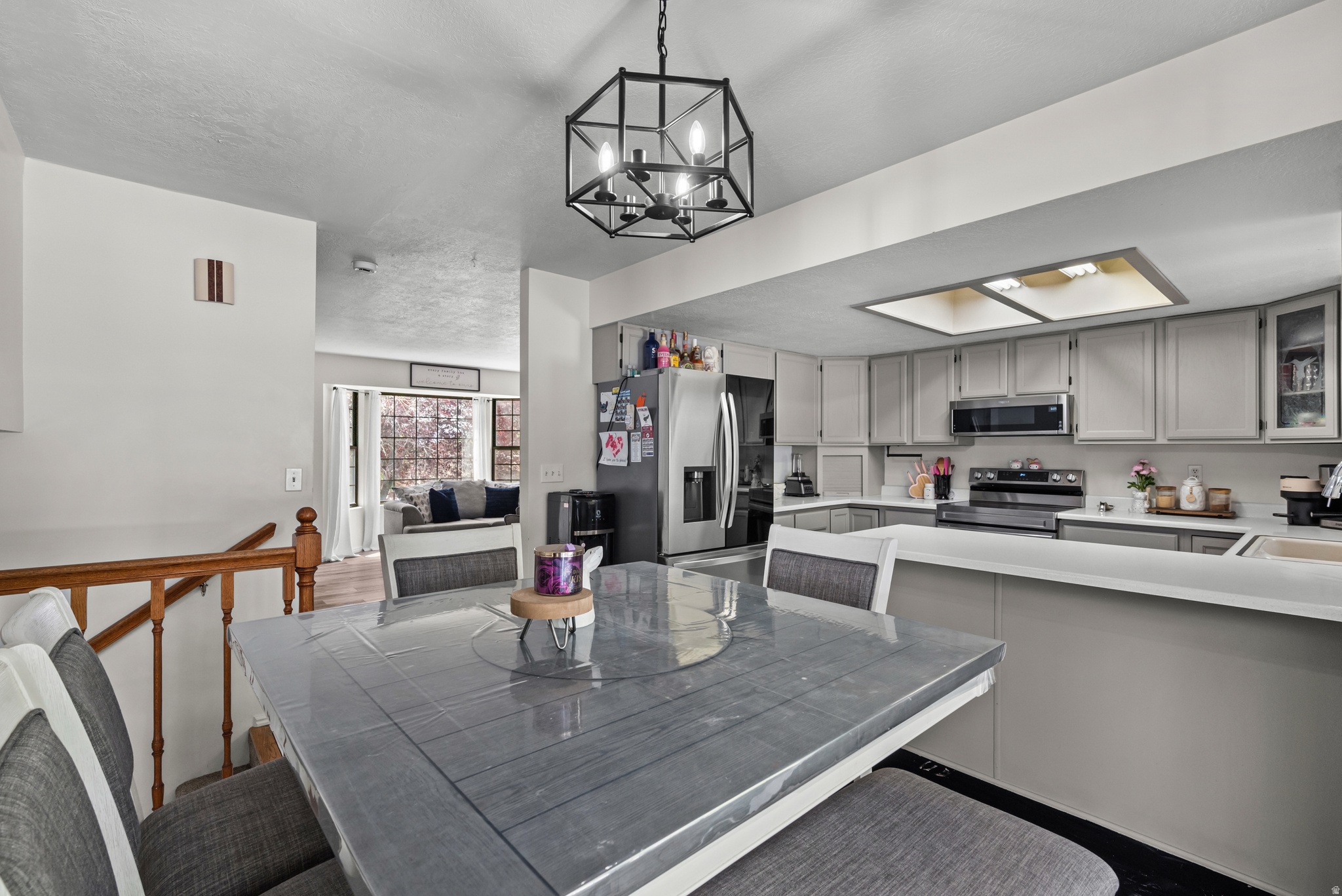 OAK VIEW HEIGHTS - Residential