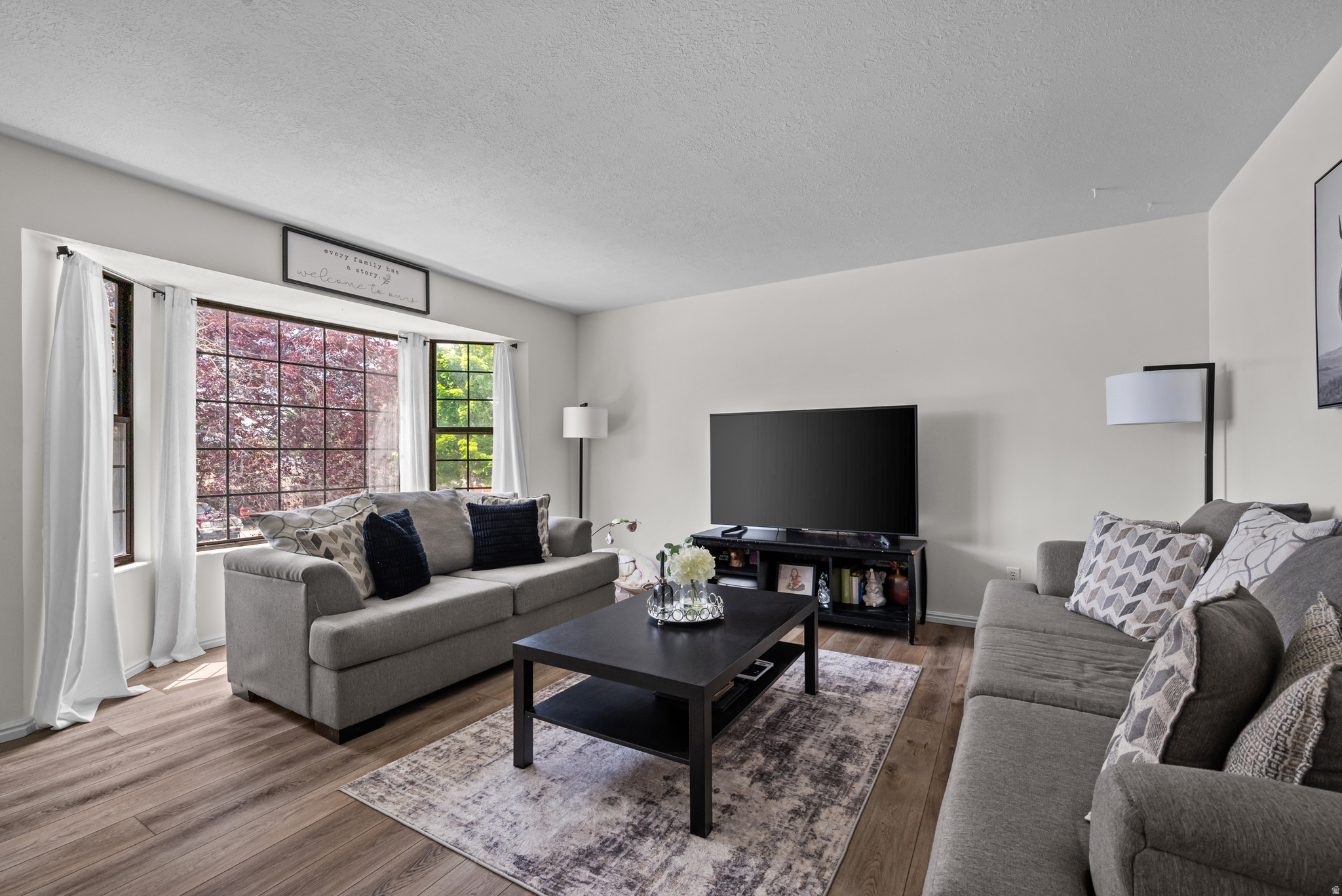 OAK VIEW HEIGHTS - Residential