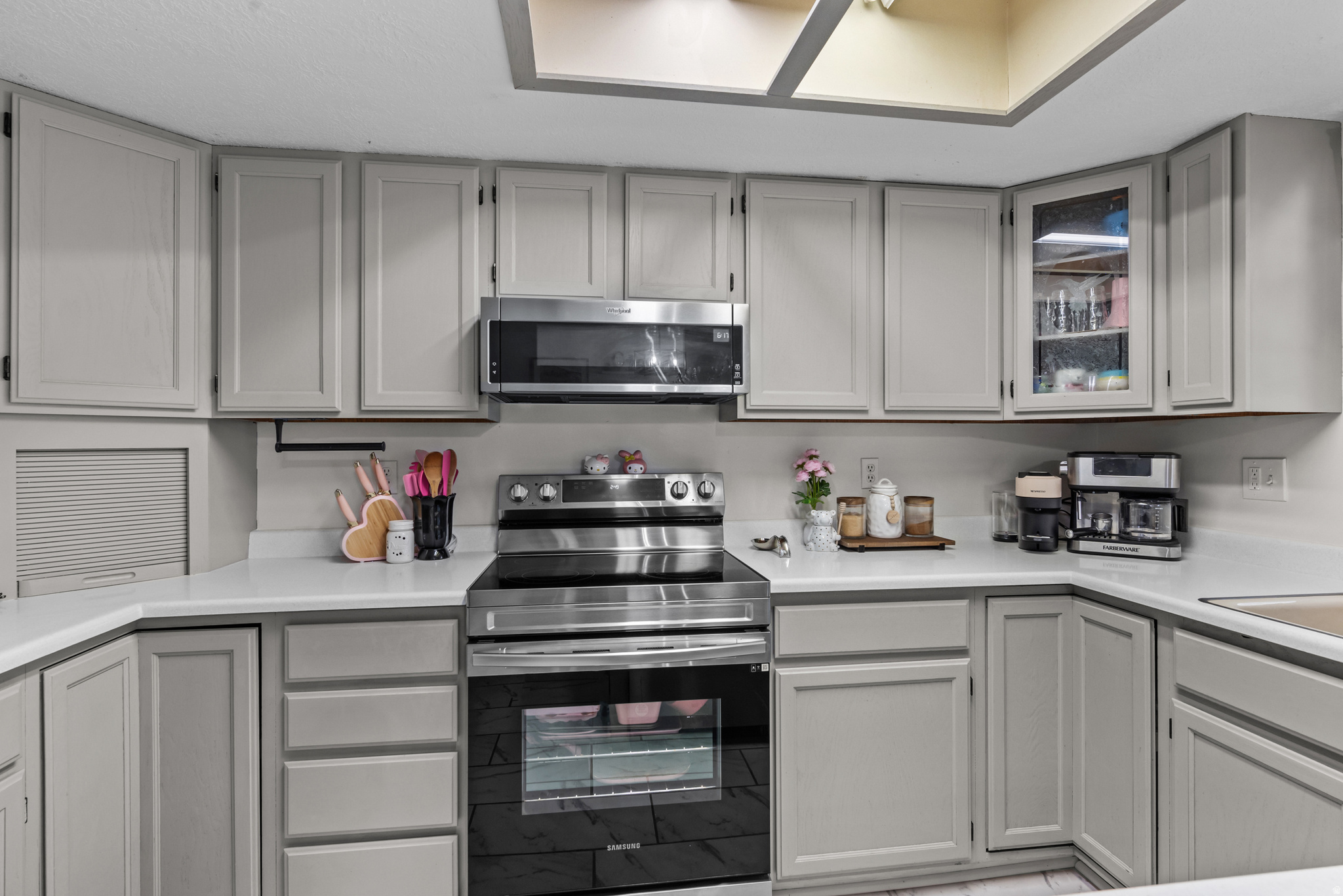 OAK VIEW HEIGHTS - Residential