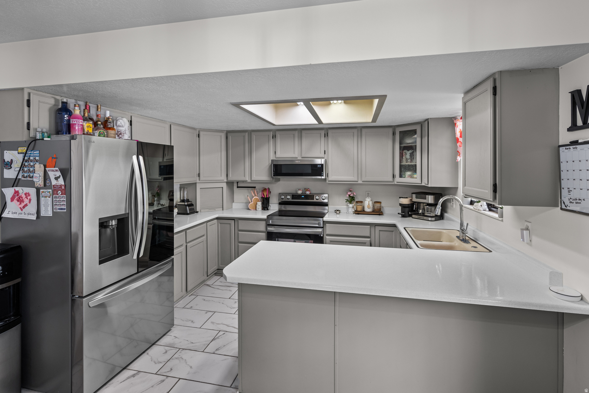 OAK VIEW HEIGHTS - Residential