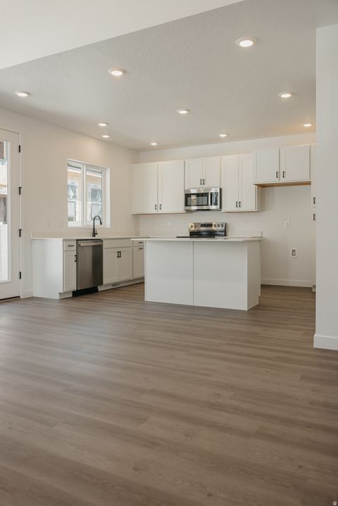 Tiny photo for 3070 N SUMMER WOOD DR #811, Eagle Mountain, UT 84005 (MLS # 2123516)