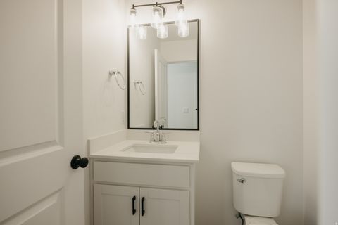 Tiny photo for 3070 N SUMMER WOOD DR #811, Eagle Mountain, UT 84005 (MLS # 2123516)