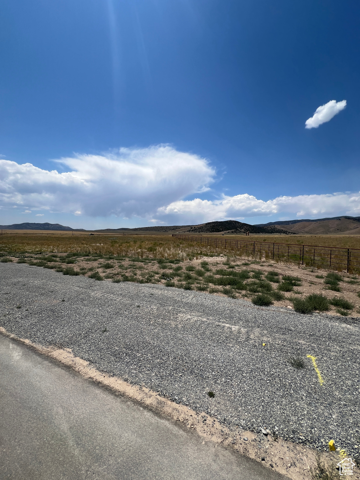 FIREFLY RANCH - Land