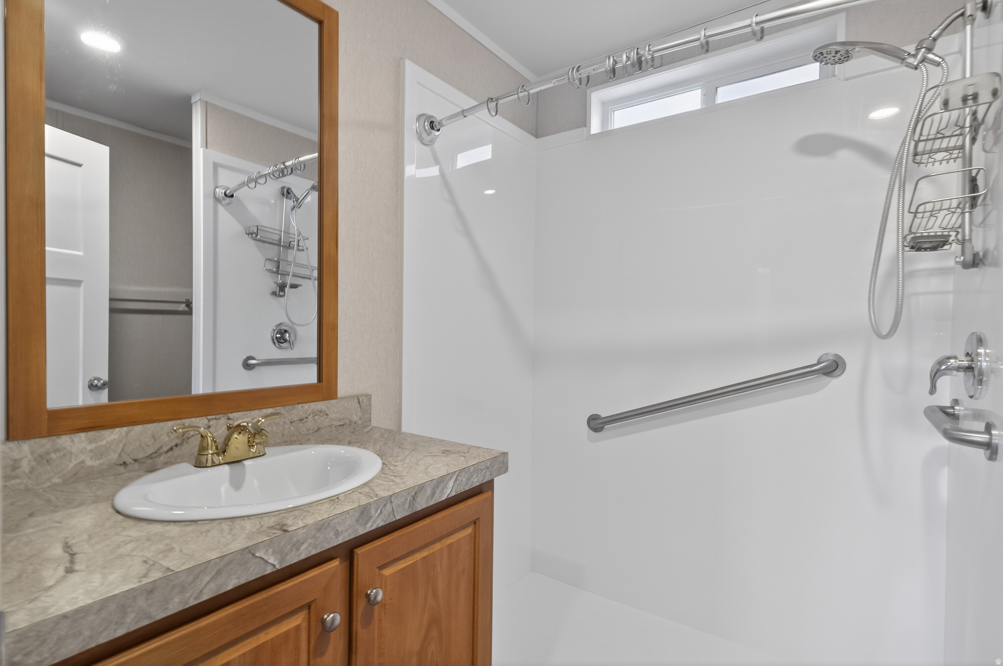 WILLOW ESTATES - Residential