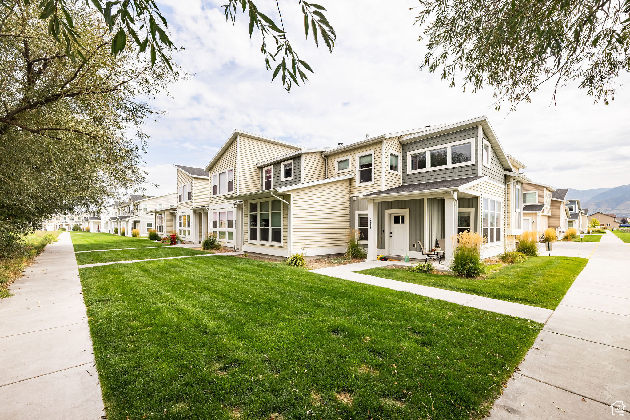 SPRING CREEK - Residential