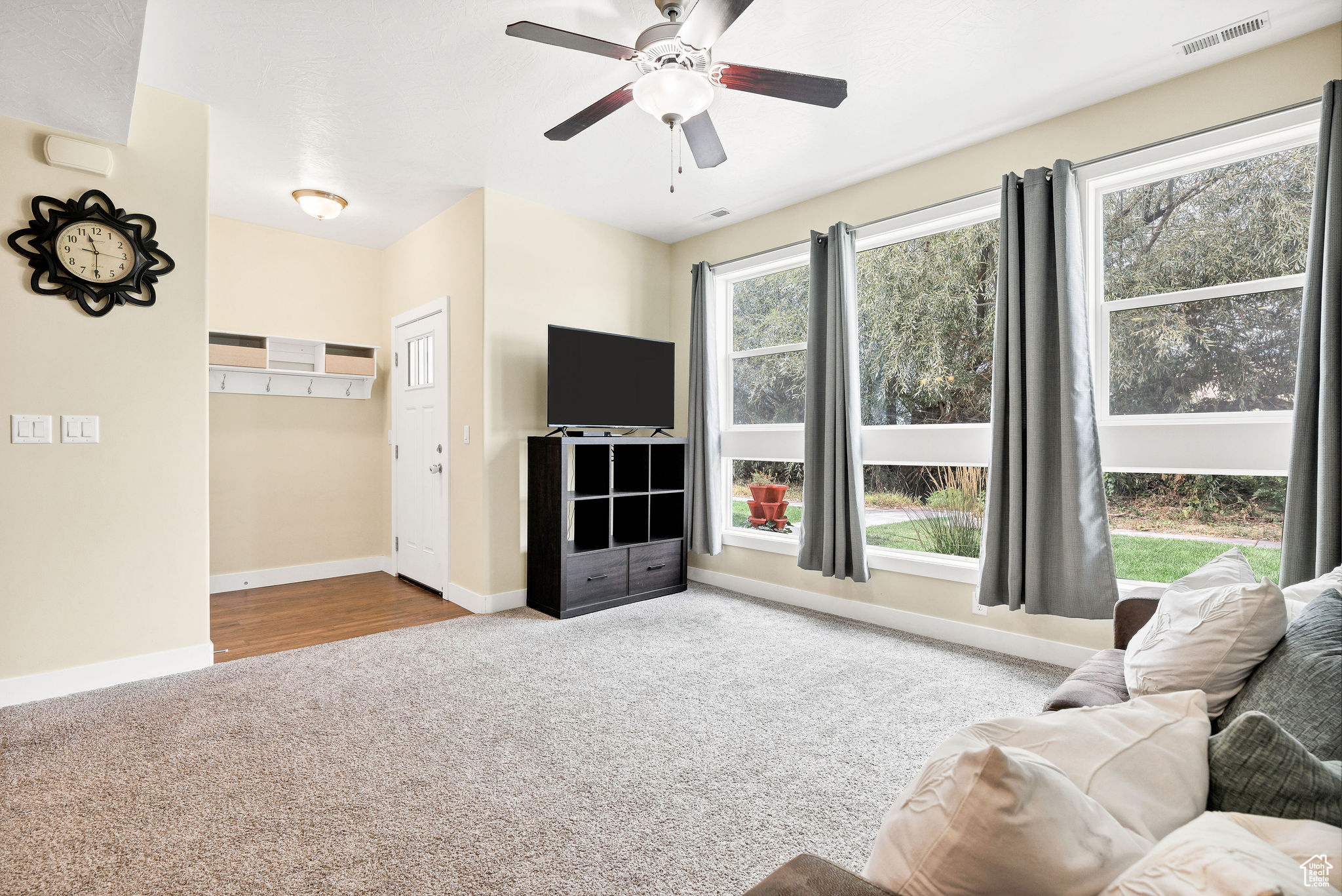 SPRING CREEK - Residential