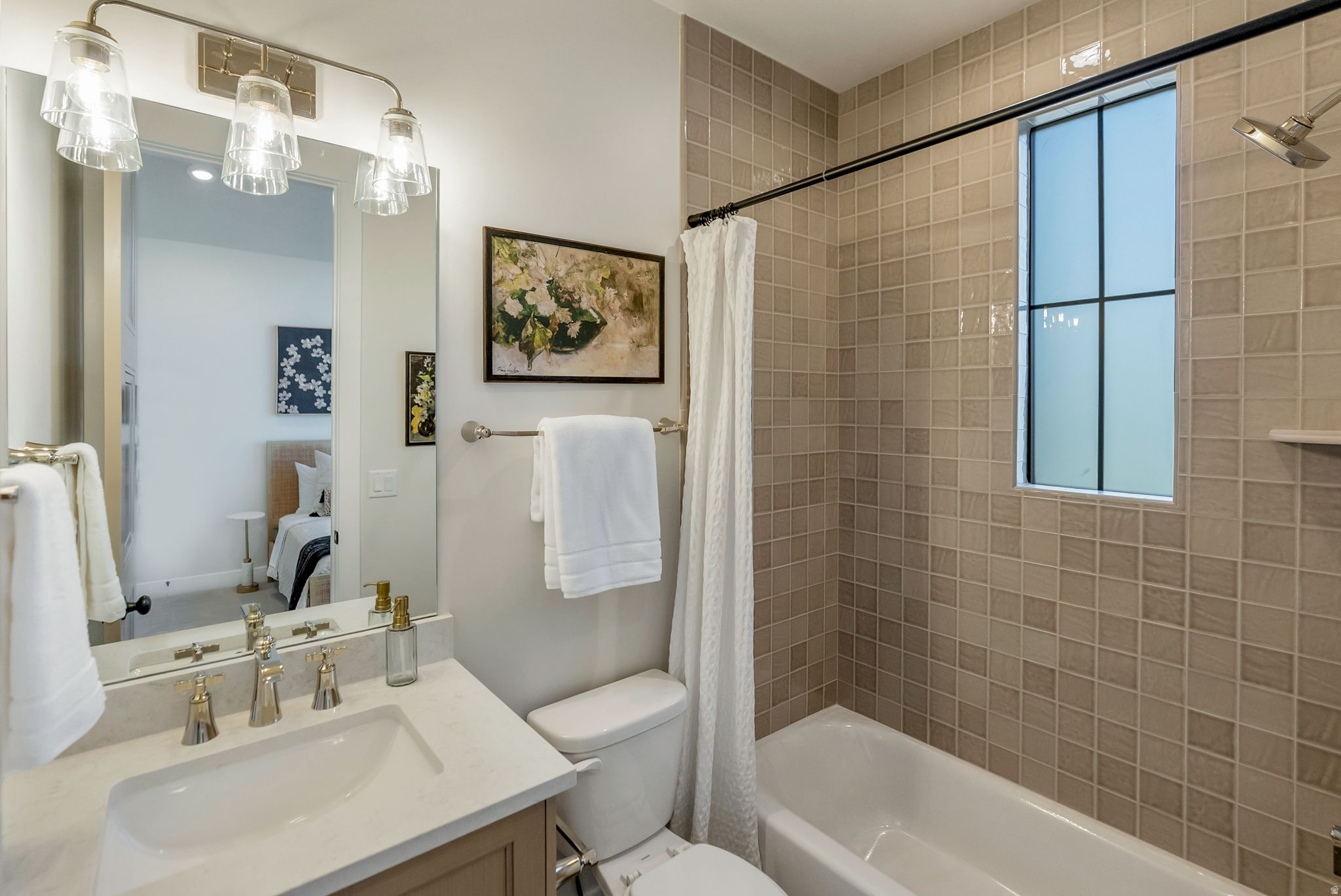 EASTRIDGE ESTATES - Residential
