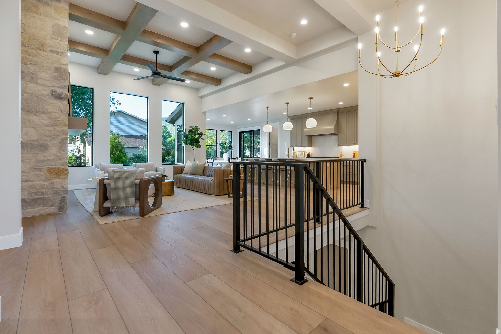 EASTRIDGE ESTATES - Residential