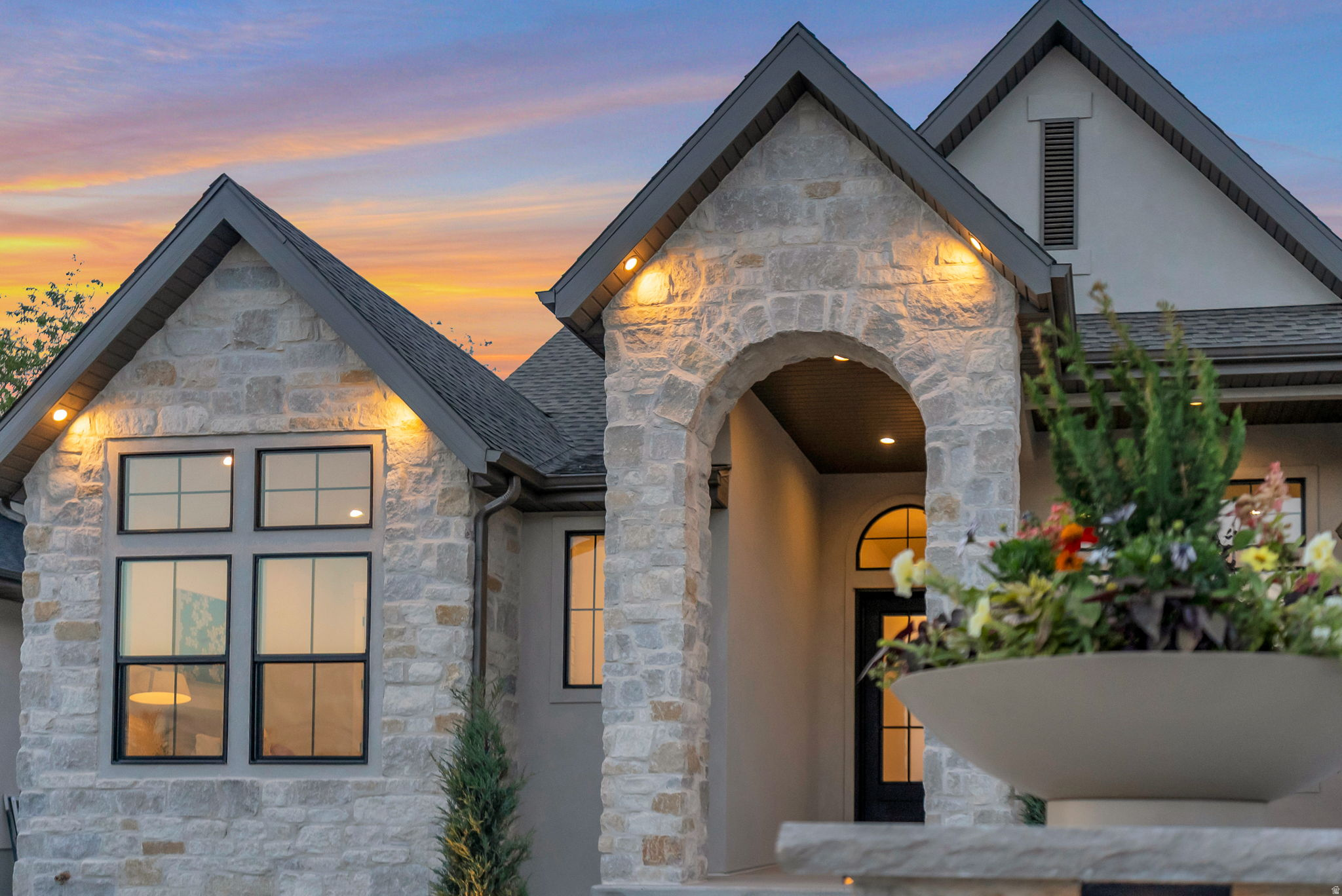 EASTRIDGE ESTATES - Residential