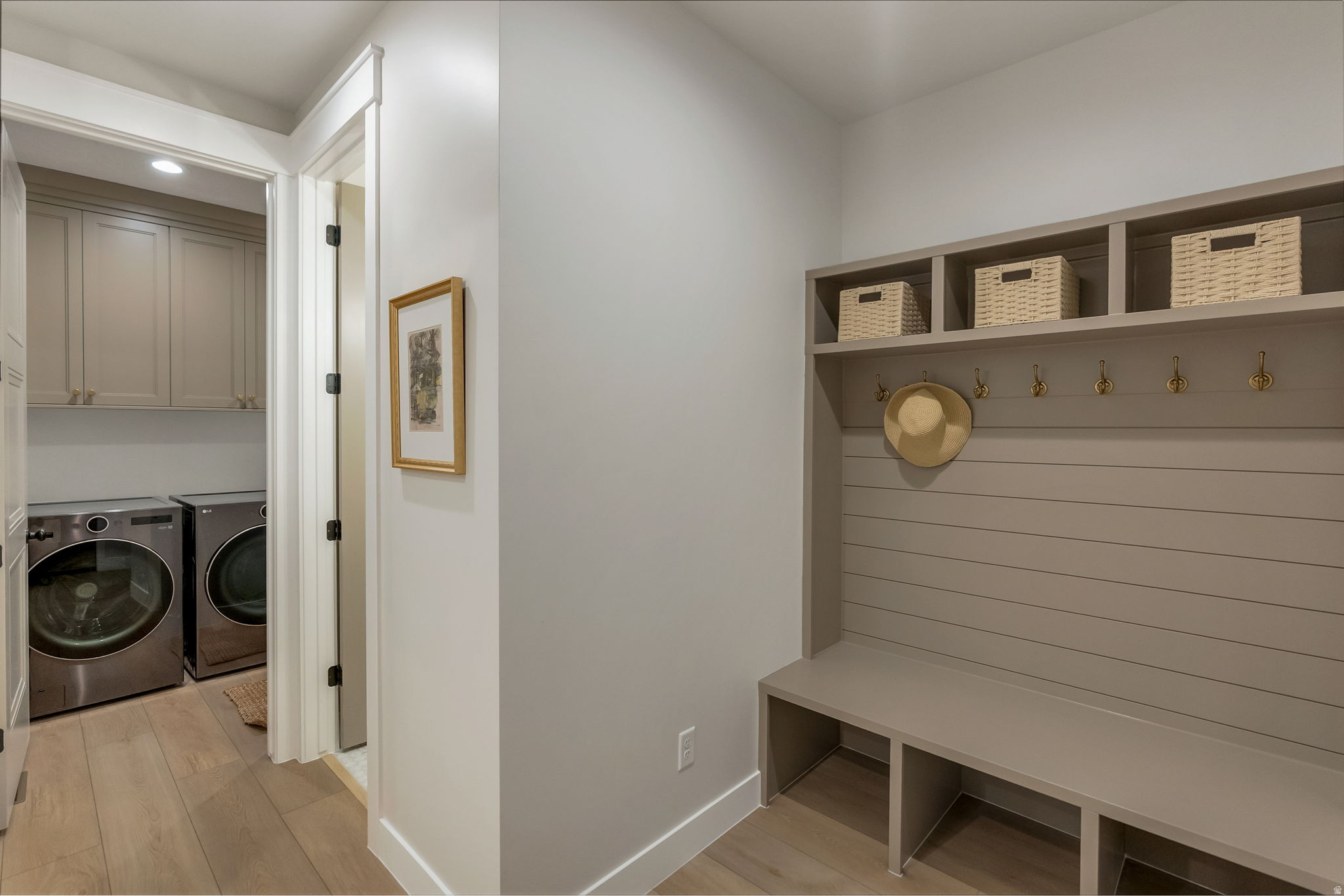 EASTRIDGE ESTATES - Residential