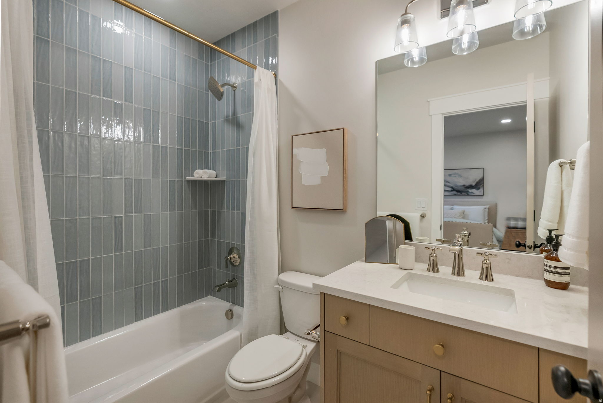 EASTRIDGE ESTATES - Residential