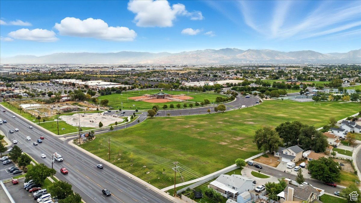 HEATHER ON PARKWAY - Residential