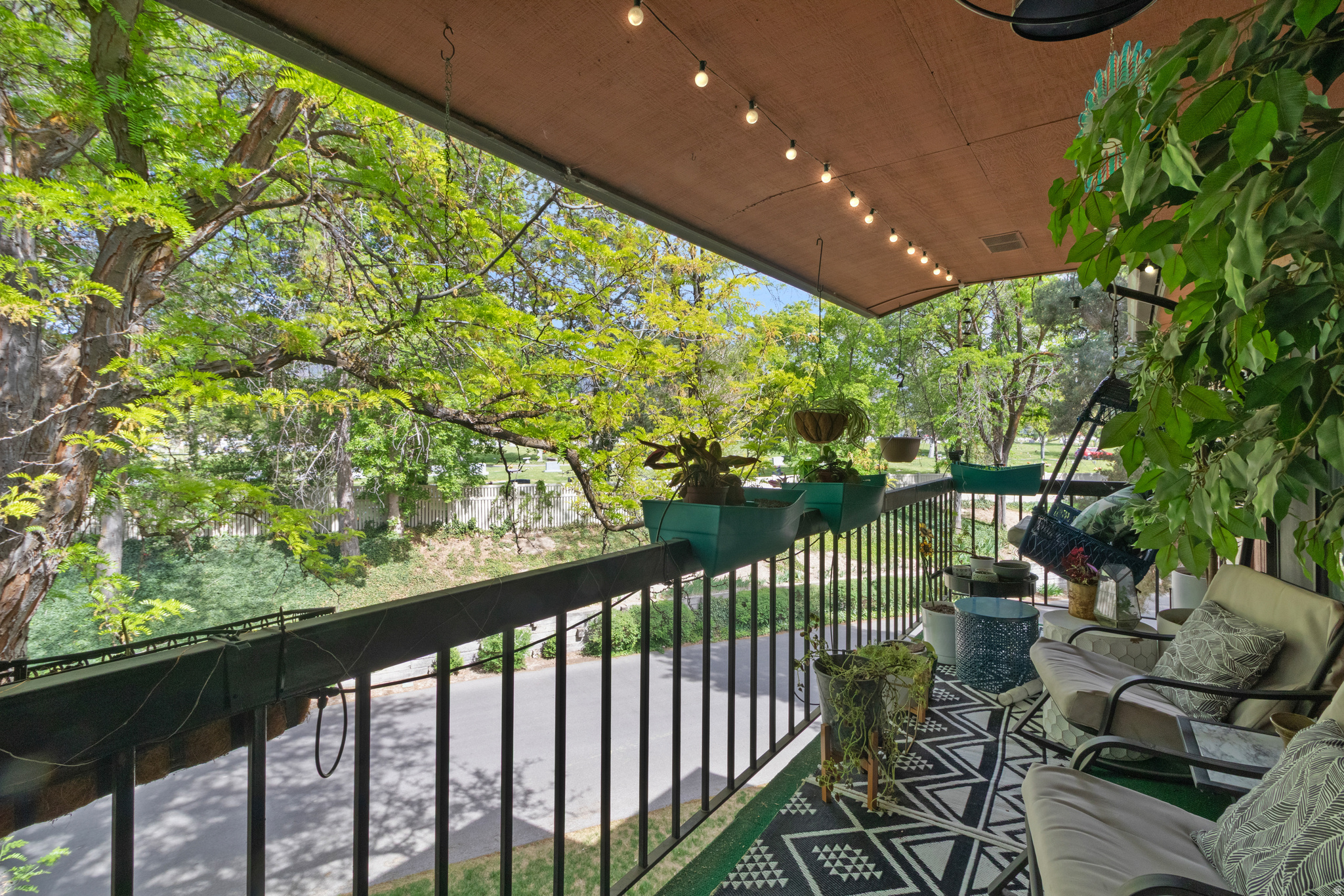 SPRINGTREE - Residential