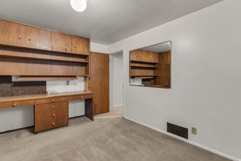Tiny photo for 2242 E KENSINGTON AVE S, Salt Lake City, UT 84108 (MLS # 2126536)