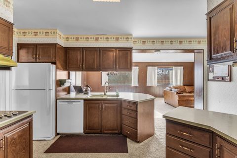 Tiny photo for 2242 E KENSINGTON AVE S, Salt Lake City, UT 84108 (MLS # 2126536)