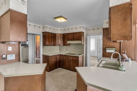 Tiny photo for 2242 E KENSINGTON AVE S, Salt Lake City, UT 84108 (MLS # 2126536)