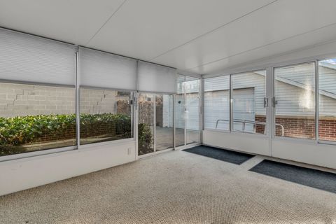 Tiny photo for 2242 E KENSINGTON AVE S, Salt Lake City, UT 84108 (MLS # 2126536)