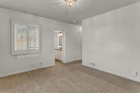 Tiny photo for 2242 E KENSINGTON AVE S, Salt Lake City, UT 84108 (MLS # 2126536)
