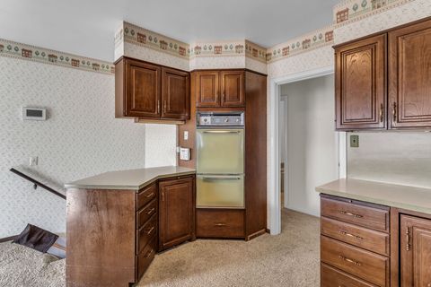 Tiny photo for 2242 E KENSINGTON AVE S, Salt Lake City, UT 84108 (MLS # 2126536)