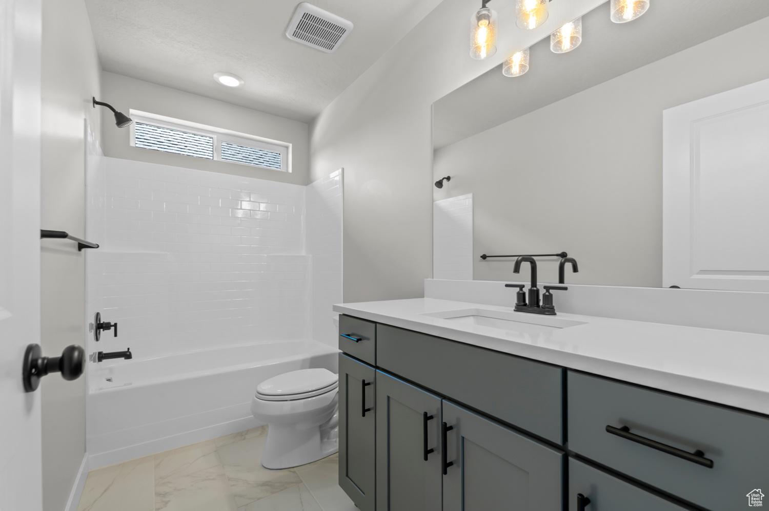 COYOTE RIDGE COTTAGE 215 - Residential
