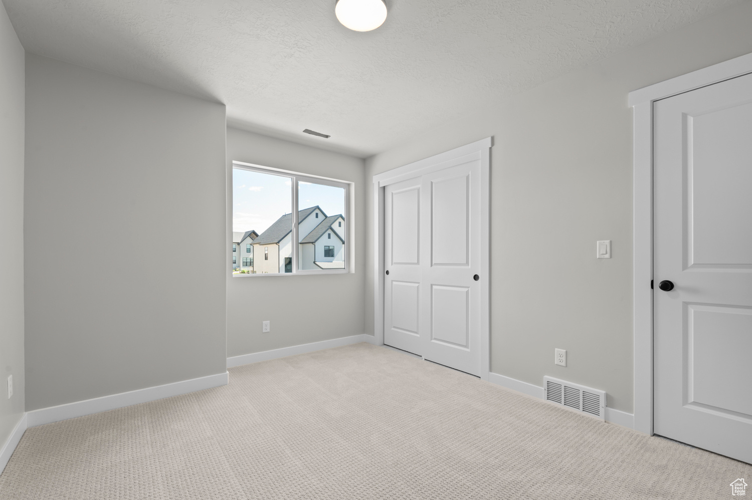 COYOTE RIDGE COTTAGE 215 - Residential