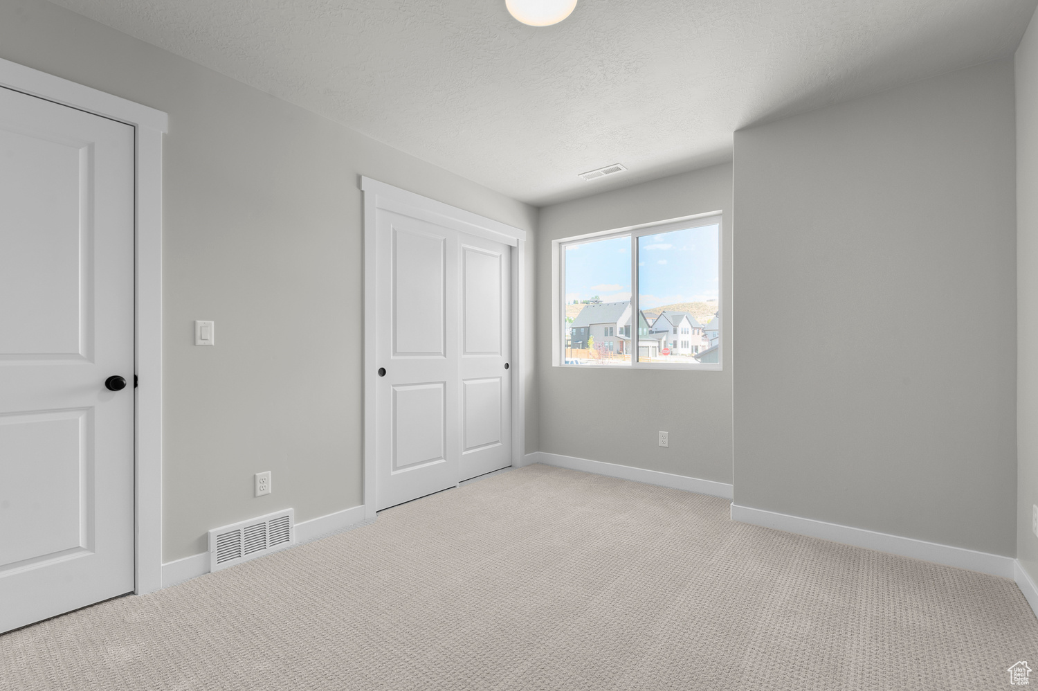 COYOTE RIDGE COTTAGE 215 - Residential