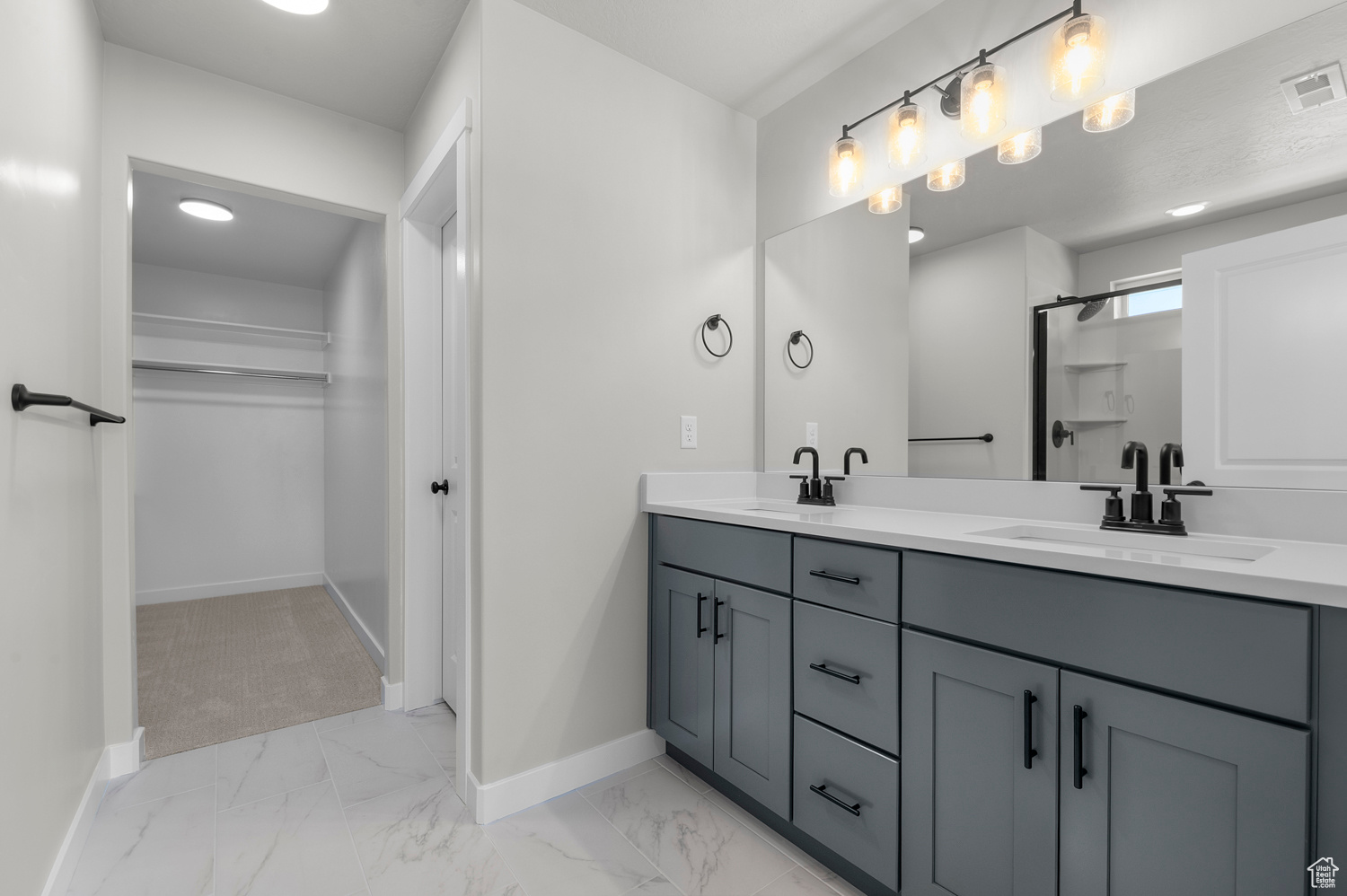 COYOTE RIDGE COTTAGE 215 - Residential