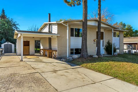 Tiny photo for 3009 W 6000 S, Roy, UT 84067 (MLS # 2121867)