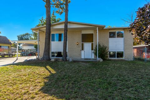 Tiny photo for 3009 W 6000 S, Roy, UT 84067 (MLS # 2121867)