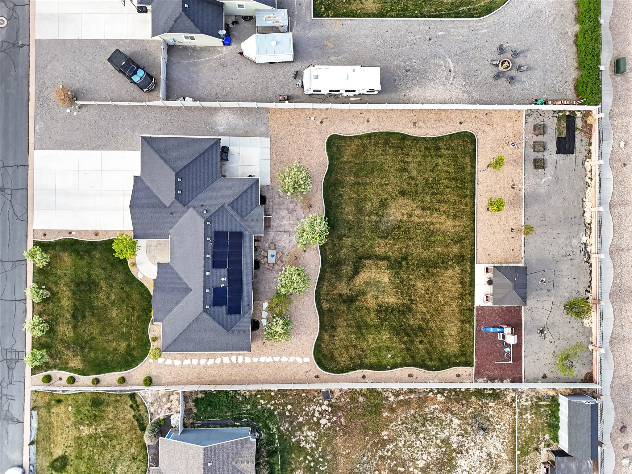 CARRIAGE CROSSING - Residential